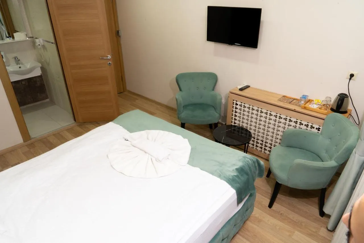 Loss Hotel Catalca
