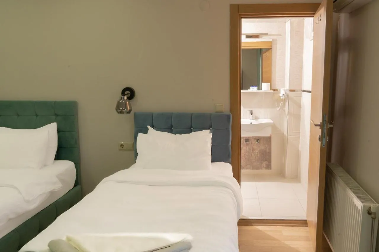 Loss Hotel Catalca