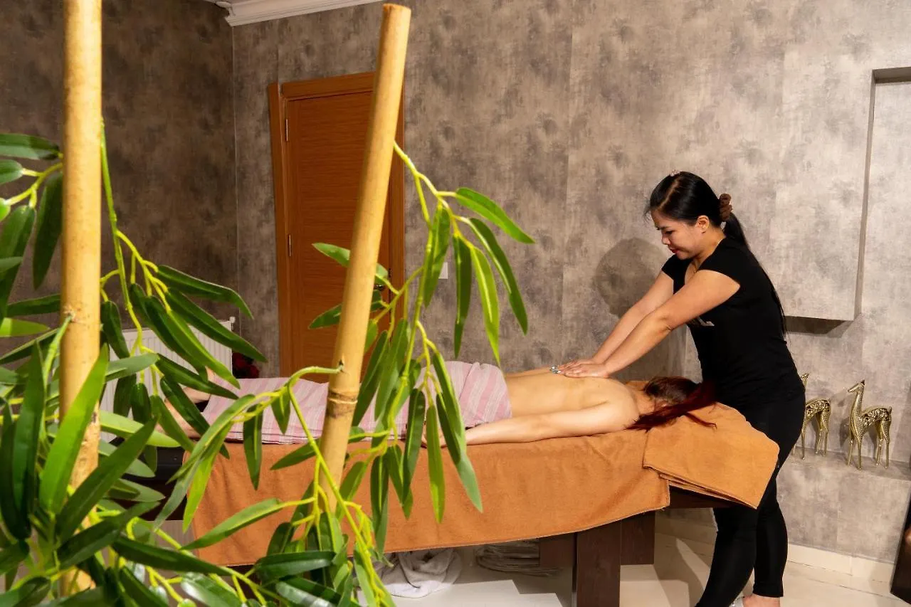 Loss Hotel Catalca